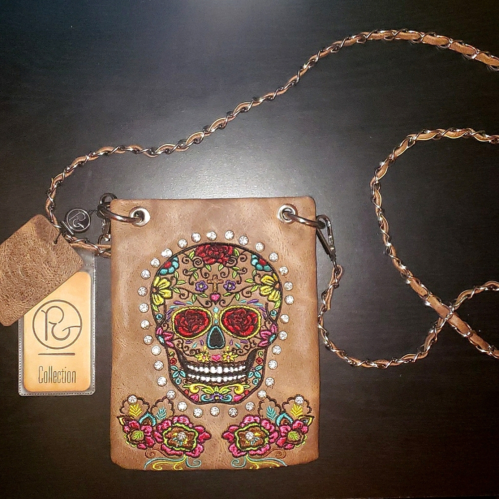 NWT: P&G SKULL LEATHER CROSSBODY BAG 🌵